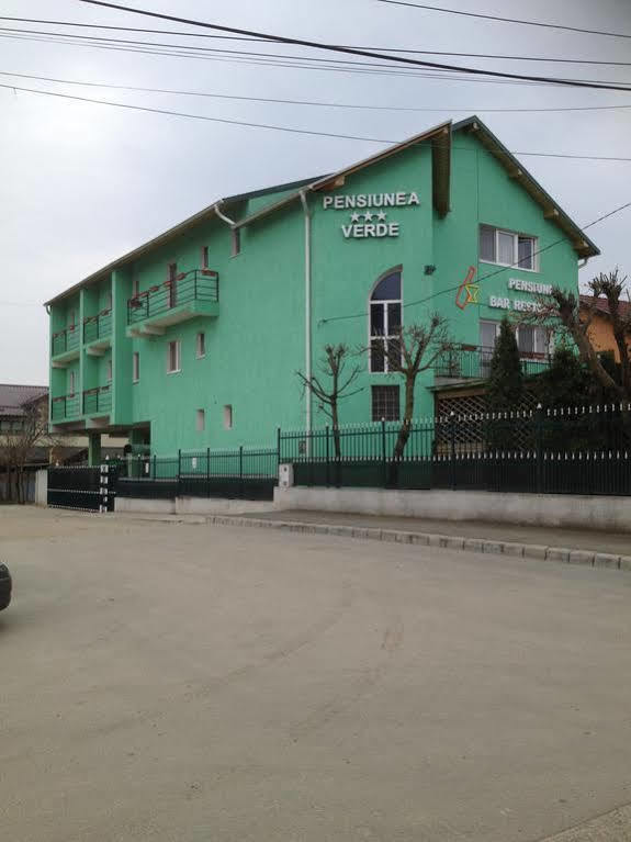 Pensiunea Verde Cluj-Napoca Esterno foto